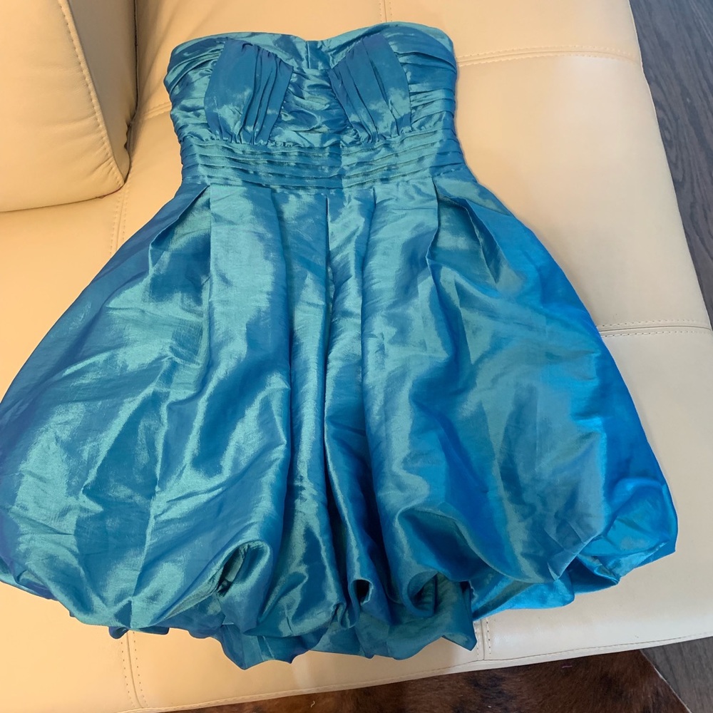 Semi formal Dresses size xs/s